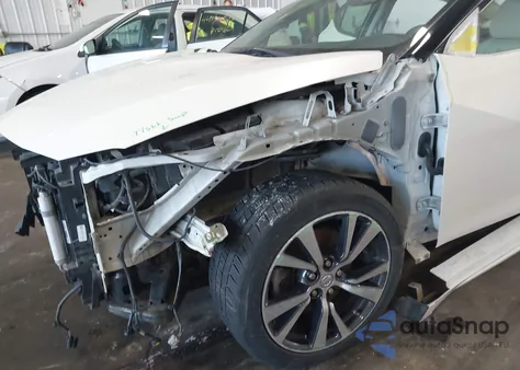 2017 Nissan Maxima 3.5 S z USA, uszkodzony, nr VIN 1N4AA6AP2HC434713